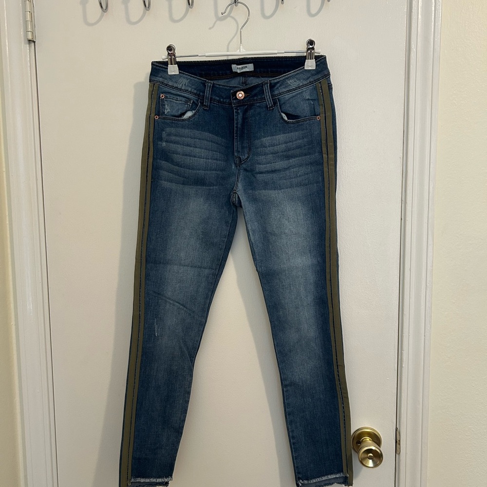 Kensie Blue Skinny Jeans with Olive green Stripe